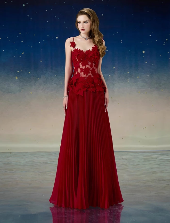 2026 Deep Wine Red Seven-Color Strapless Lace Waist Cinching Slim Fit Vietnamese Niche Design Light Luxury Floor Length Dress