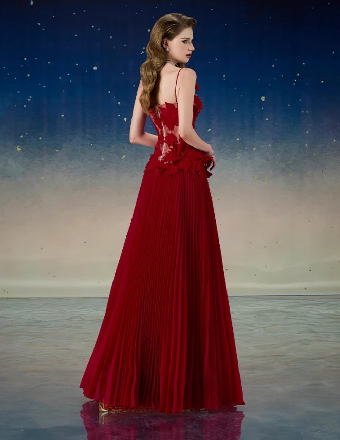 2026 Deep Wine Red Seven-Color Strapless Lace Waist Cinching Slim Fit Vietnamese Niche Design Light Luxury Floor Length Dress