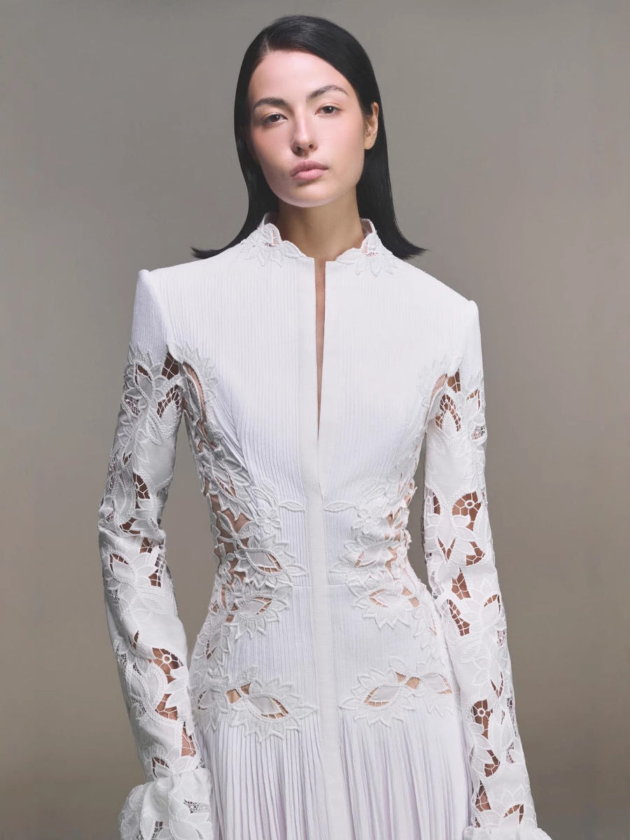 2026 Vintage Casual Sexy Flare Sleeve Lace Long Dress New Temptation Empire Front Breathable Hollow Design for Spring Summer