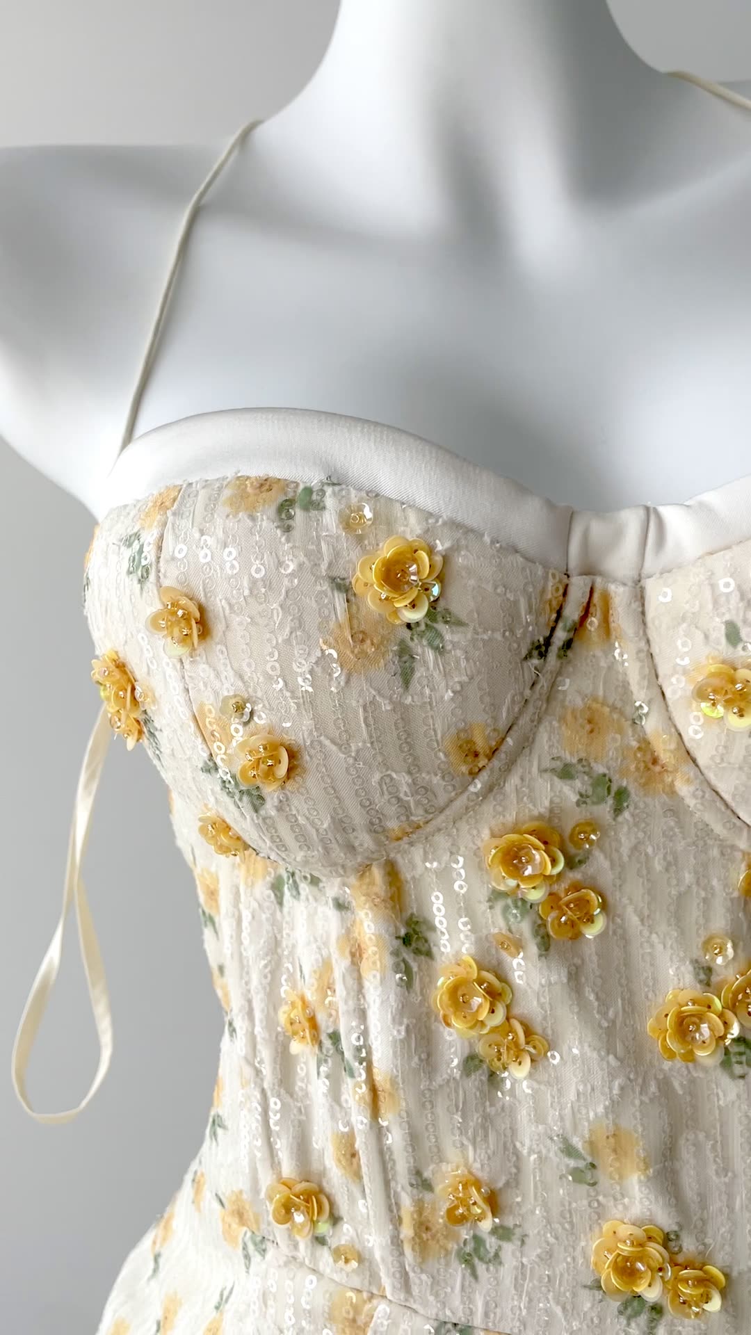 Vietnamese Niche Camisole Embroidered Dress for Spring Summer Gentle Sweet Charming French First Love Dress with Lace Decoration