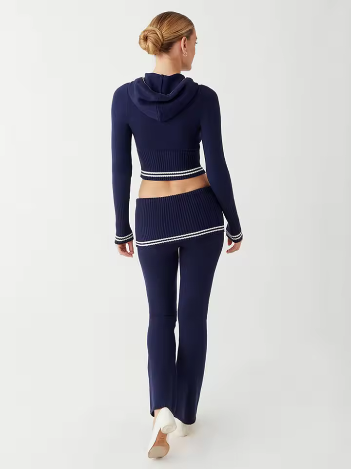 2026 Winter Striped Contrast 2 Piece Set Women Zipper Hooded Crop Jacket Flare Pant Robe